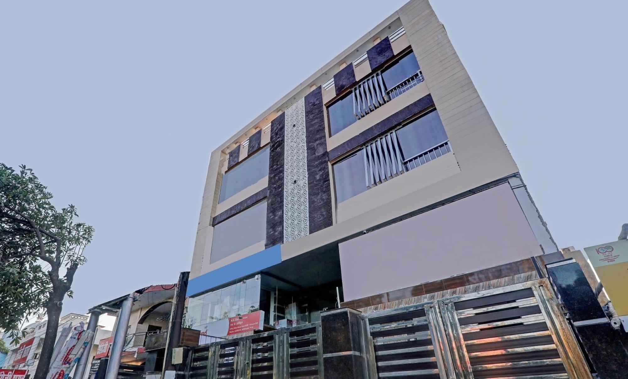 勒克瑙 Super Townhouse Riddhi Residency酒店 外观 照片
